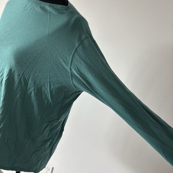 Lululemon Women’s Long Sleeve Workout Top Teal Size 4 NO TAGS! Sporty Gym Preppy - Picture 4 of 10